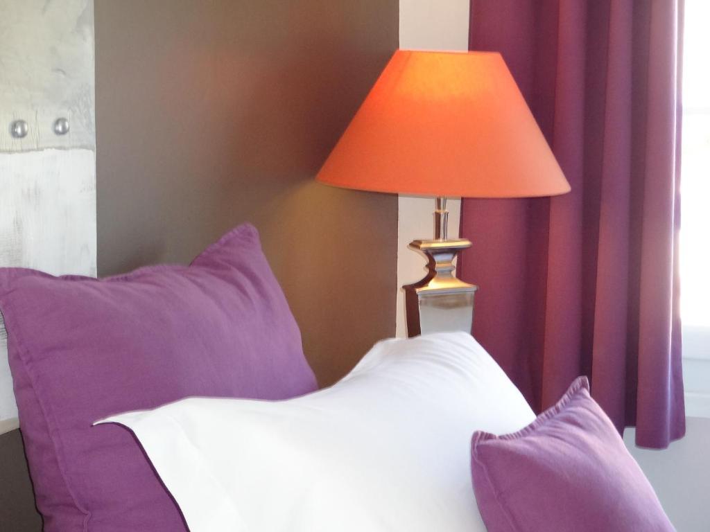 Hotel Le P'Tit Beaumont الغرفة الصورة